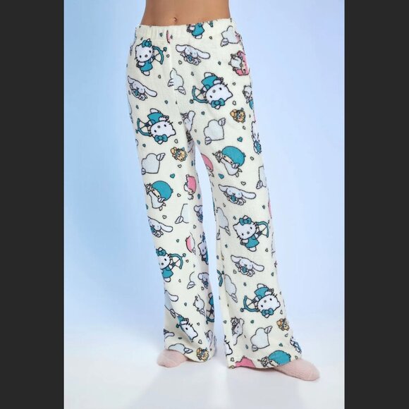 Forever 21 Sanrio Hello Kitty & Friends Cinnamoroll Fleece Pajama Pants Large - Picture 2 of 8